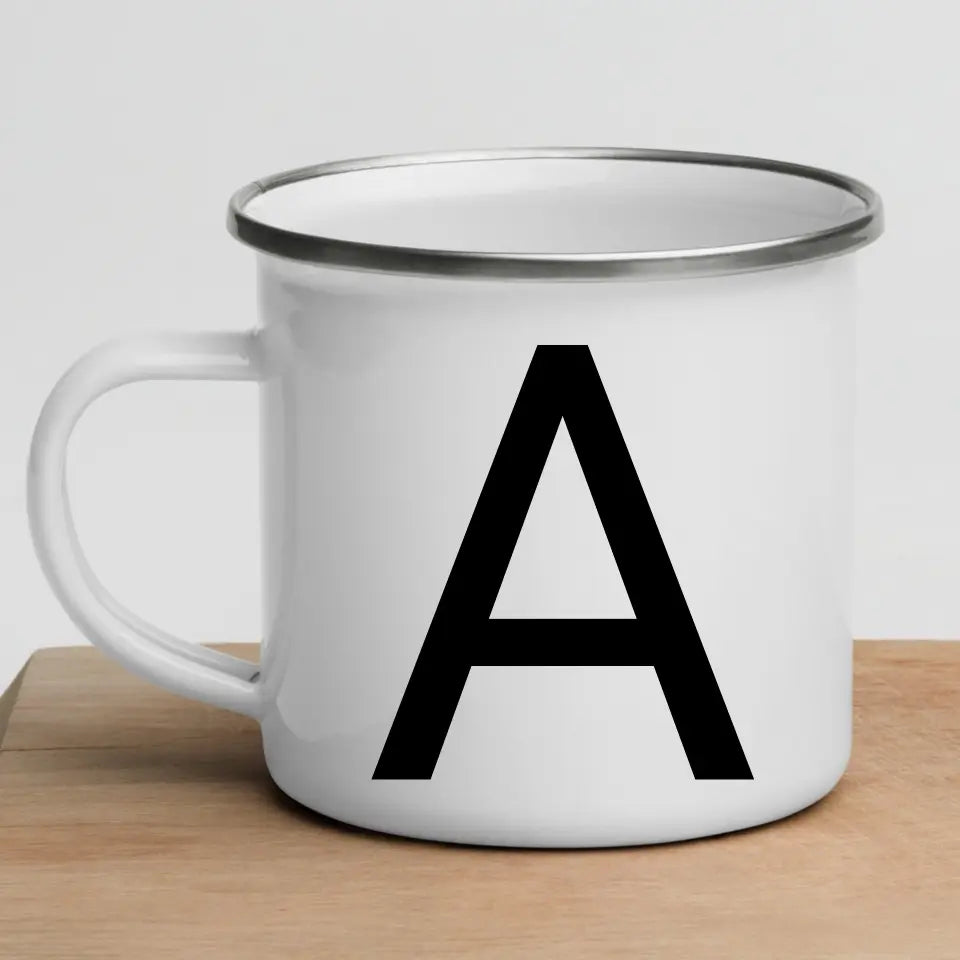 Minimalistische Buchstabentasse